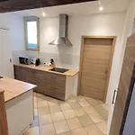 Auberge Des Charmettes Inn Bourg-Saint-Pierre