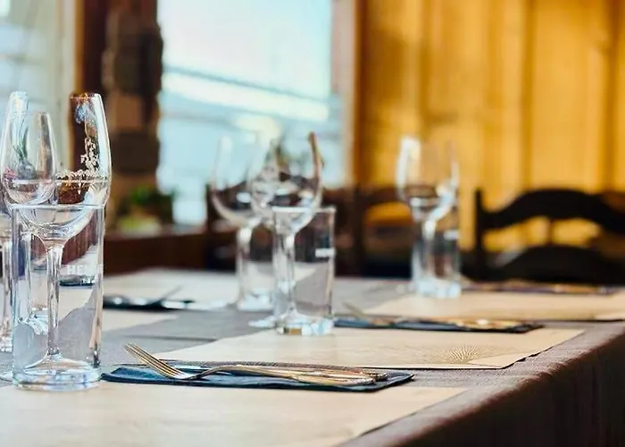 Des Charmettes אורחן 2*