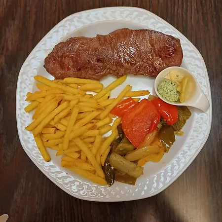 Auberge Des Charmettes Inn 2*