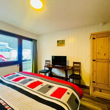Auberge Des Charmettes Bourg-Saint-Pierre
