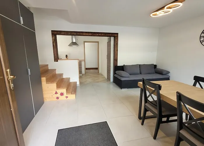 Auberge Des Charmettes 2*