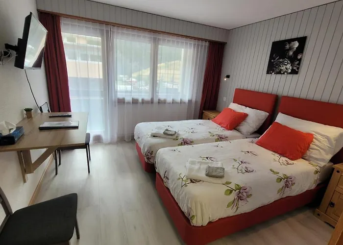 Inn Auberge Des Charmettes Bourg-Saint-Pierre