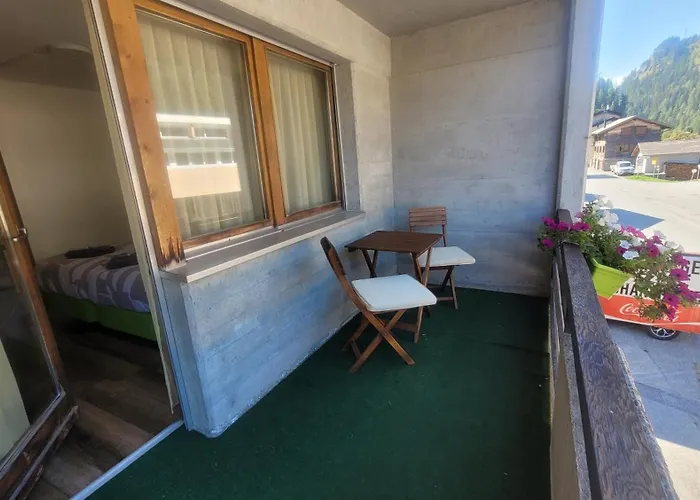 Auberge Des Charmettes 2*